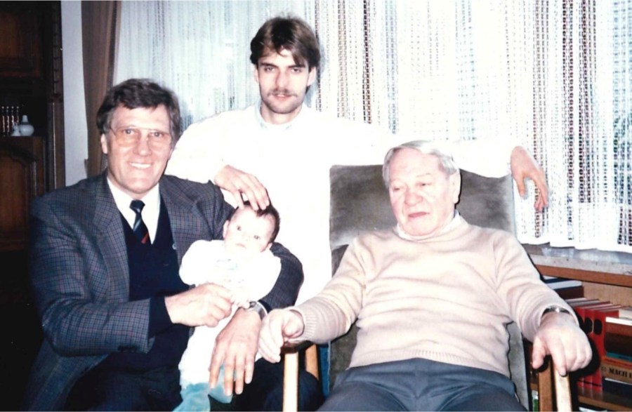 Jürgen Klopp mit Vater, Sohn und Großvater